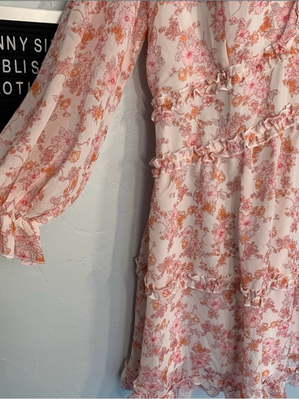 Dokotoo Pink White Floral Ruffle Deep V Neck Mini Dress Plus Size 2XL - Picture 7 of 12
